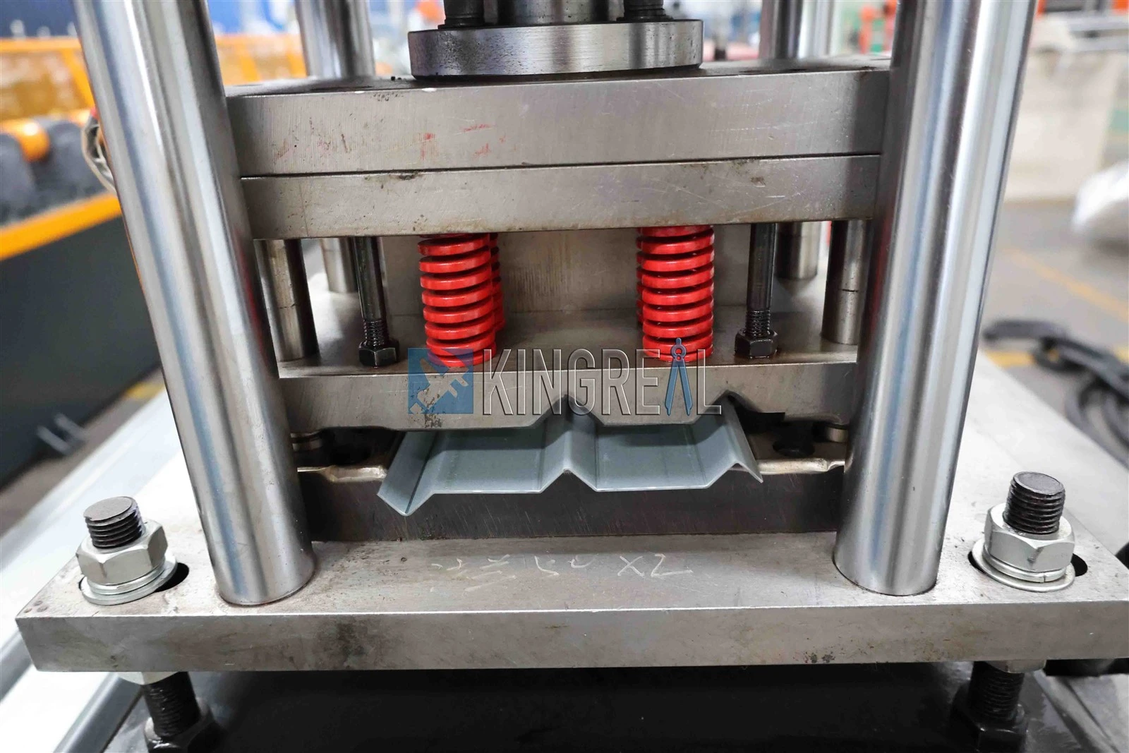 damper blade machine-2 damper blade machine-2